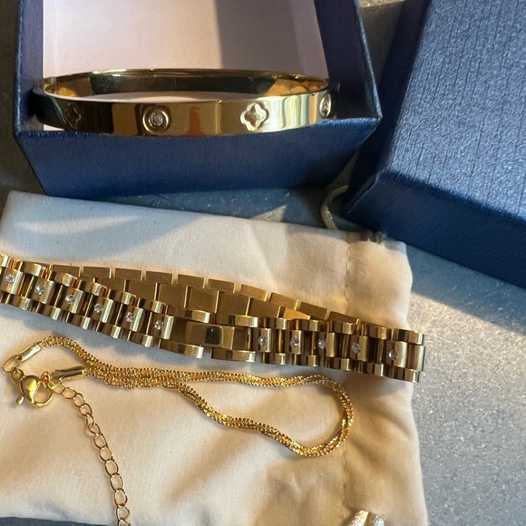 Stackable Gold Bracelet Set - Picture 2 of 2